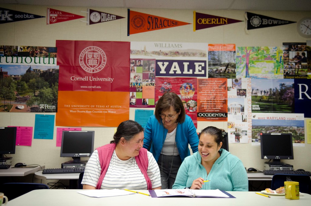 Dr. Guadalupe Valdez with two students in one of Puente's ESL classes.